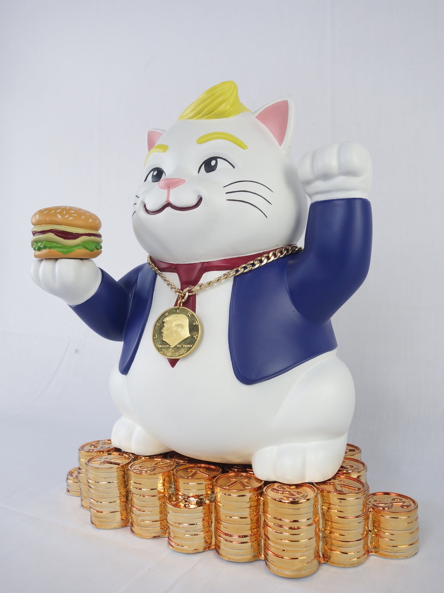Lucky Trump Cat